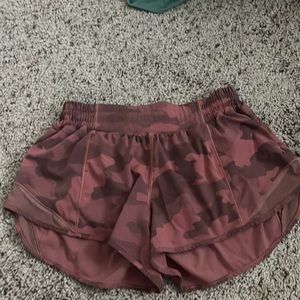 pink camo size 6 lulu shorts